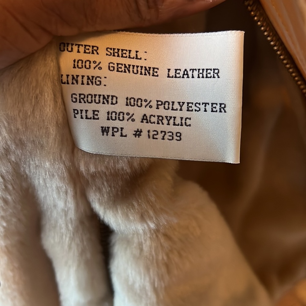 Leather jacket - Picture 6 of 7